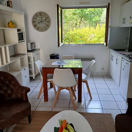 Duplex T3 2 Etoiles Bord De 65mcarres *