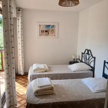 Duplex T3 2 étoiles Bord De 65mcarrés Biscarrosse